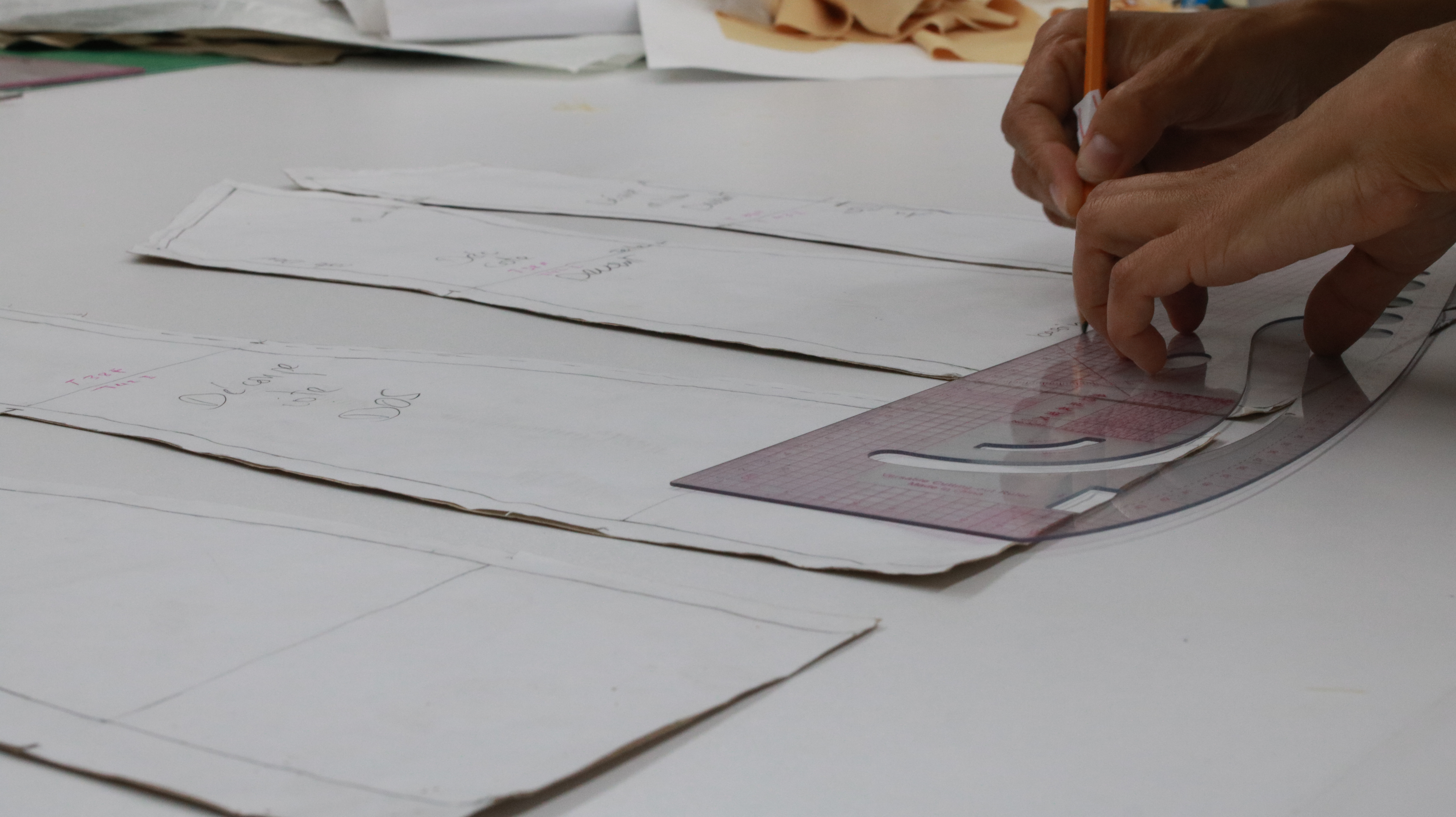 Creazione Chedia Ayadi - Moda Artigianale